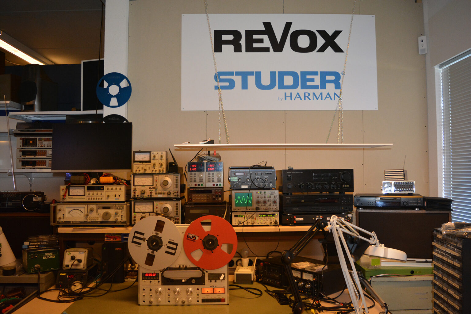 Diensten Oscar Audio Service Center